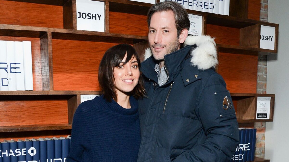 Aubrey Plaza Husband