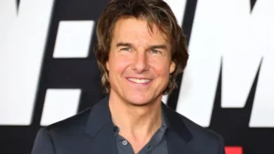 Tom Cruise Height